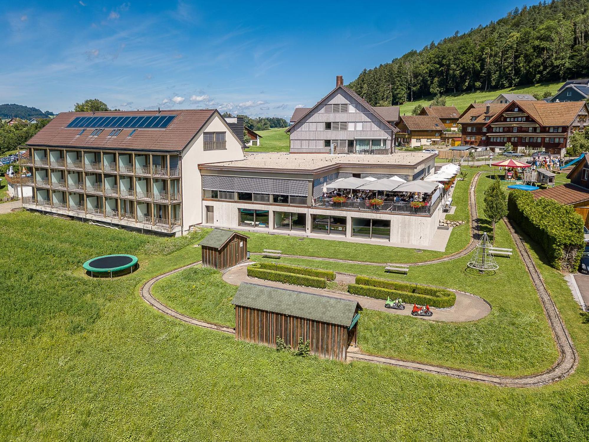 Hotel Roessli Tufertschwil Lütisburg Exterior foto