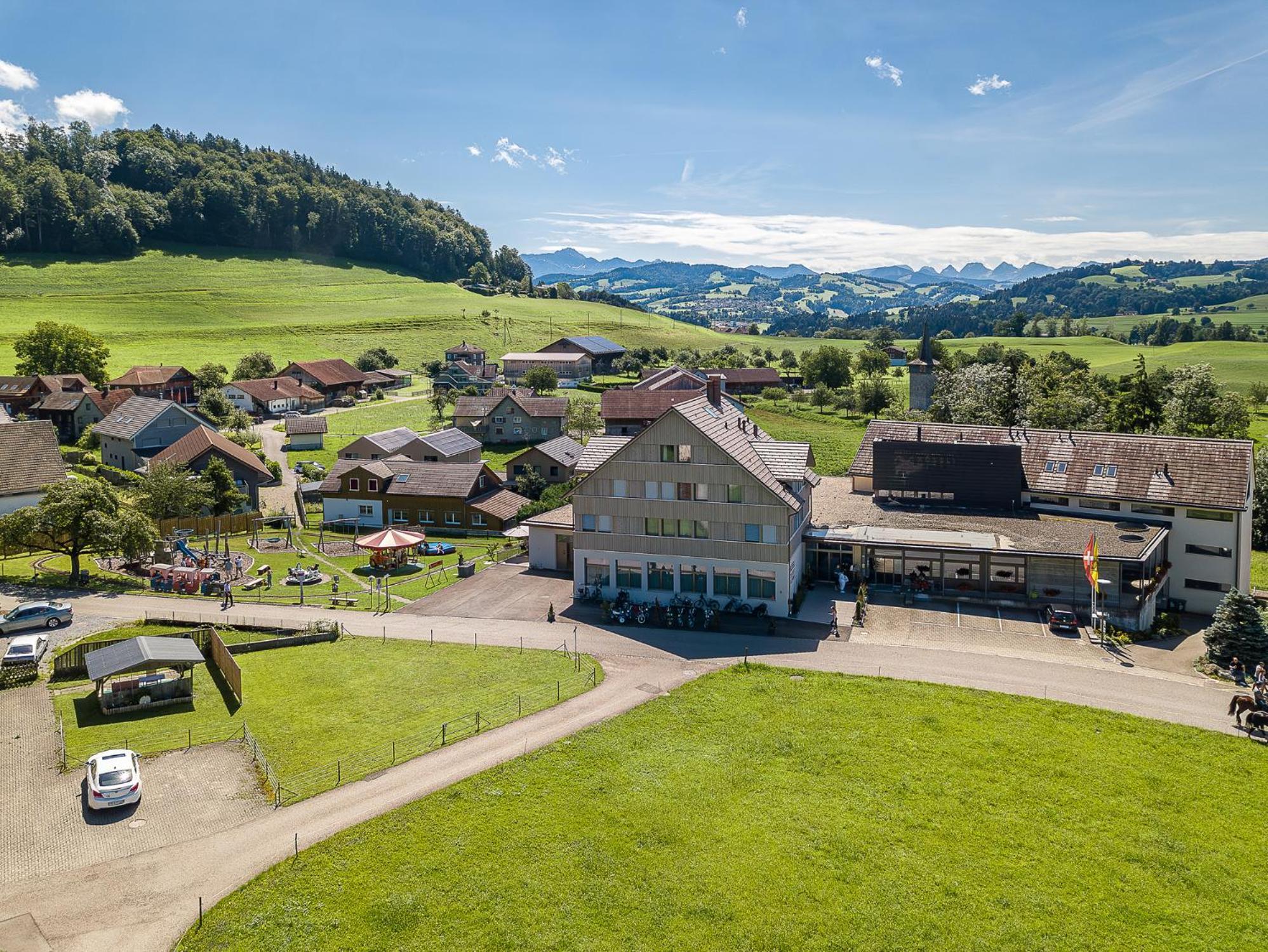 Hotel Roessli Tufertschwil Lütisburg Exterior foto